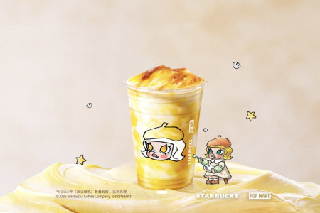 每日早报 | 星巴克×泡泡玛特MOLLY上新「软雪星冰乐系列」，喜茶工艺全国首店落地广州